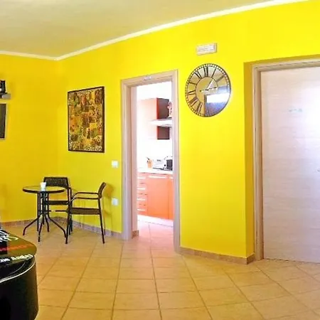 בית הארחה Memo's