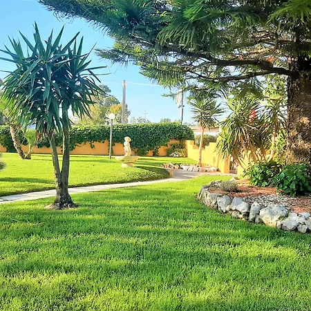 בית הארחה Memo's